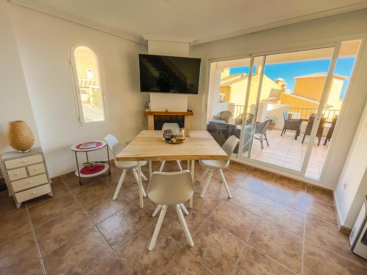 Charming Townhouse With Sea Views & Pool In Altea *