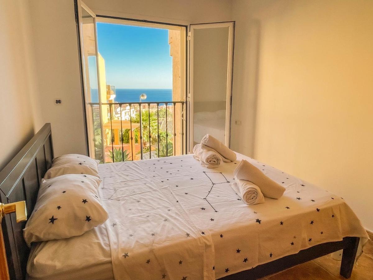 Holiday home Charming Townhouse With Sea Views & Pool In Altea *