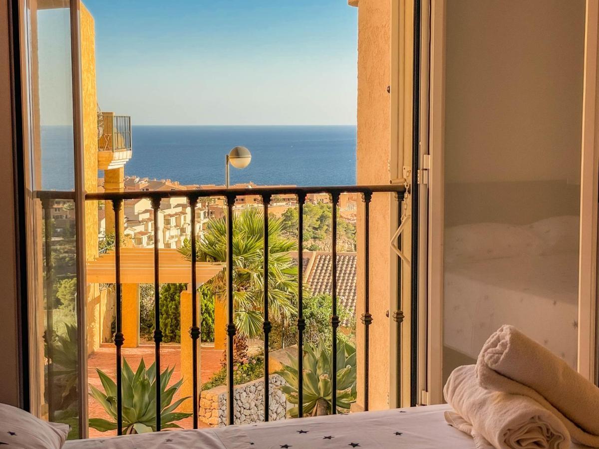 Holiday home Charming Townhouse With Sea Views & Pool In Altea *