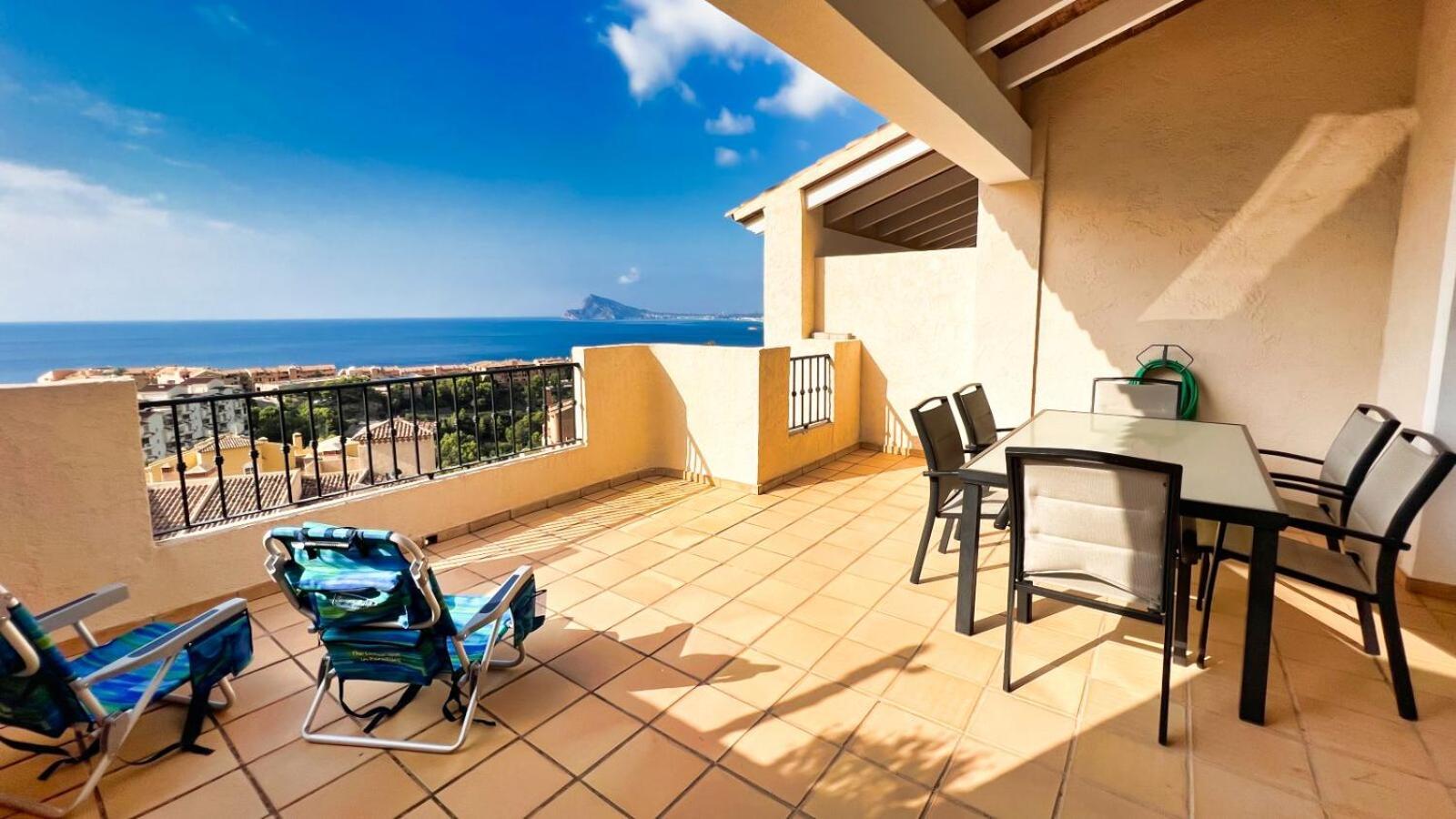 Holiday home Charming Townhouse With Sea Views & Pool In Altea
